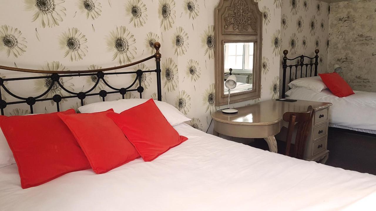 스탬포드 The Royal Oak Duddington B&B 외부 사진