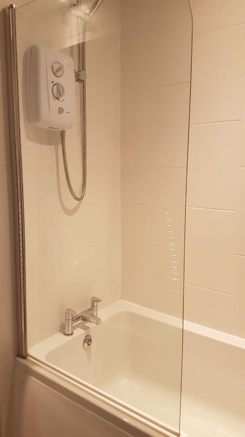 스탬포드 The Royal Oak Duddington B&B 외부 사진