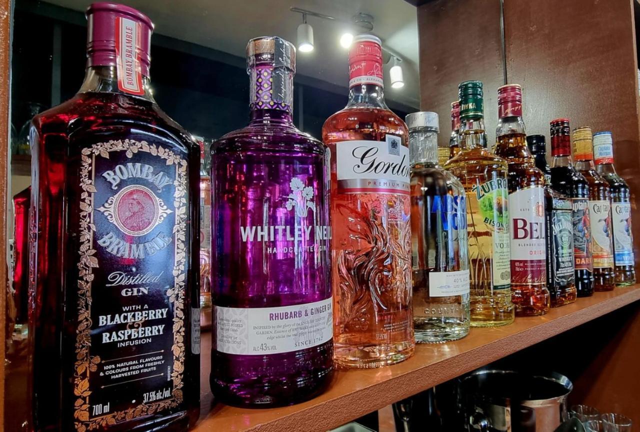 스탬포드 The Royal Oak Duddington B&B 외부 사진